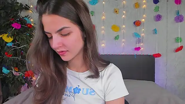 Milana Crystal  online show from March 2026 08:17:01 AM