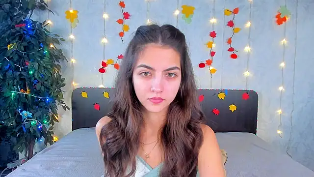 Milana Crystal  online show from November 2025 08:13:01 AM