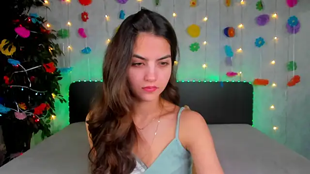 Milana Crystal  online show from March 2026 08:20:01 AM