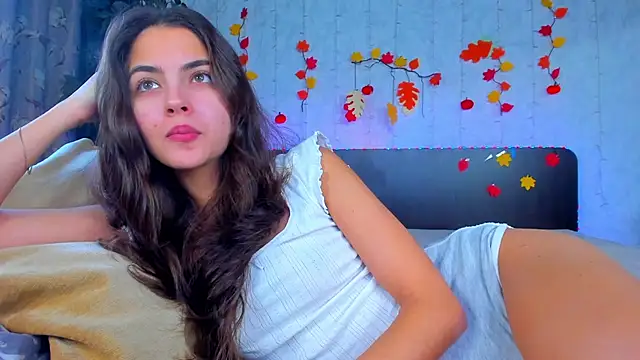 Milana Crystal  online show from October 2025 08:04:02 AM