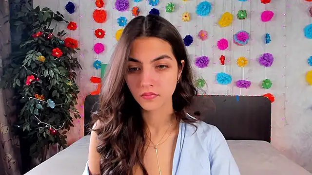 Milana Crystal  online show from March 2025 08:18:01 AM