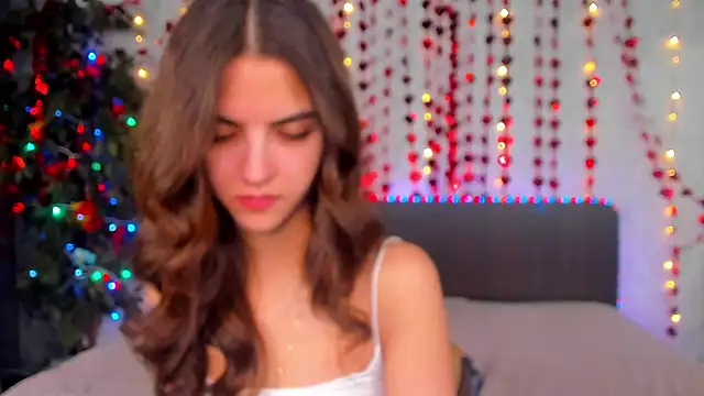 Milana Crystal  online show from February 2026 08:25:04 AM