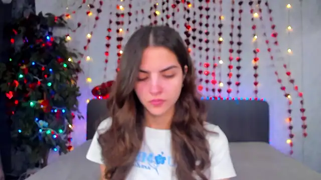 Milana Crystal  online show from February 2026 08:15:01 AM