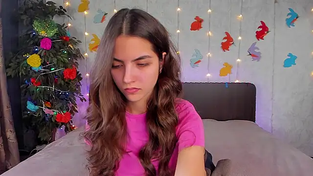 Milana Crystal  online show from April 2026 07:14:01 AM