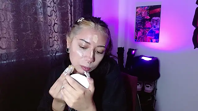 squirt charlott online show from October 2025 05:54:02 PM