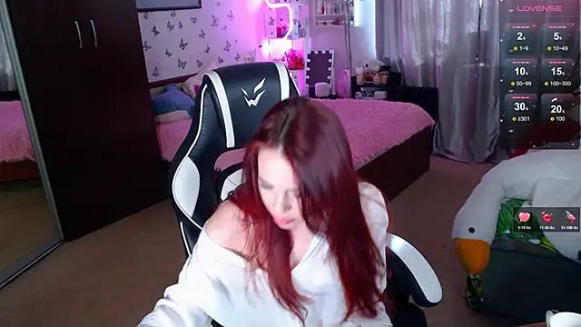 Sidney blush online show from February 2026 05:38:02 AM