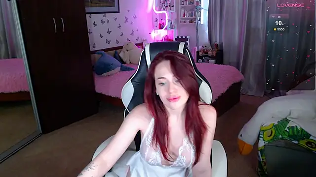 Sidney blush online show from February 2026 06:26:01 AM