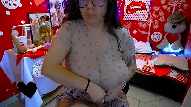 Snapshot of crazylatina_ chatting on February 2025 02:59:02 PM crazylatina online show from February 2025 02:59:02 PM