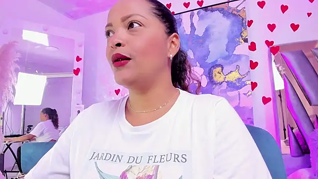 Danna Ramiirez online show from February 2025 07:32:02 PM