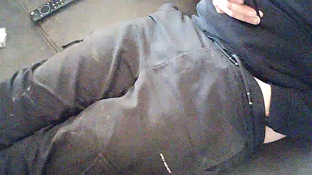 kiksnap-meistro5 online show from April 2026 01:57:01 PM
