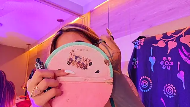 Cori Paige online show from March 2026 04:01:02 AM