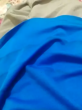 Adee21e online show from November 2025 09:02:01 PM