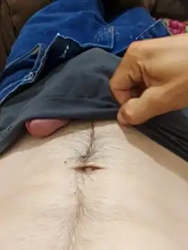 Adee21e online show from December 2025 07:48:01 PM