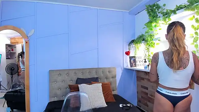 Georgina-coule online show from January 2026 12:20:02 PM