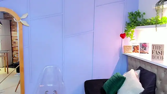 Snapshot of Georgina-coule chatting on February 2025 12:05:02 PM Georgina-coule online show from February 2025 12:05:02 PM