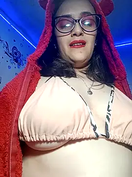 anndreapds online show from February 2026 09:03:02 PM