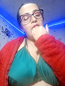 anndreapds online show from November 2025 08:36:02 PM