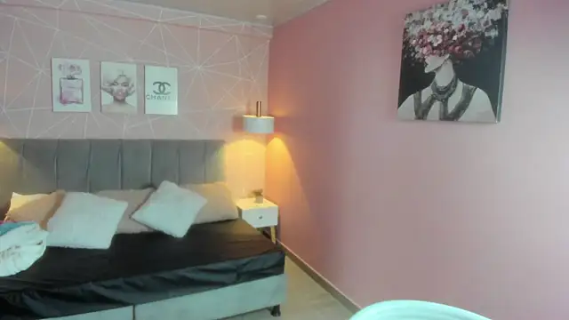 Snapshot of zara__sweet chatting on May 2026 03:26:02 PM zara sweet online show from May 2026 03:26:02 PM