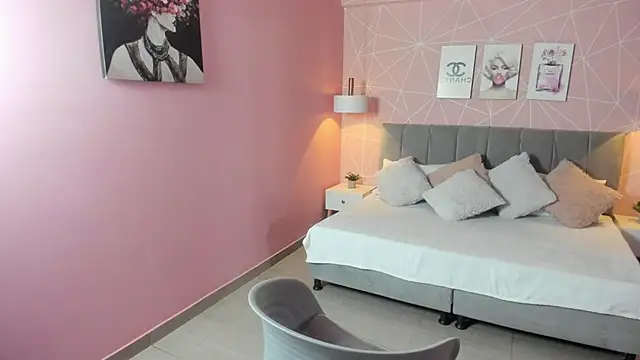 zara  sweet online show from October 2025 01:26:02 PM
