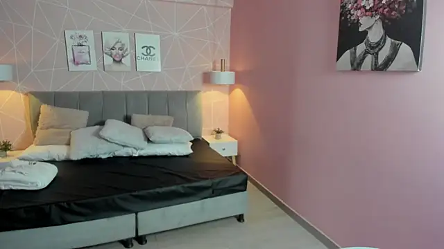 zara  sweet online show from December 2025 01:26:02 PM