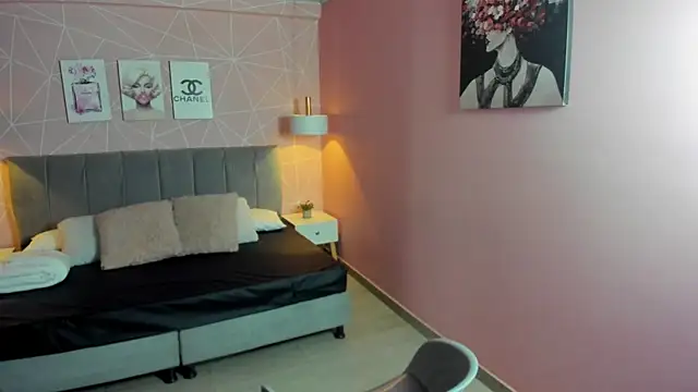 zara  sweet online show from December 2025 01:37:01 PM