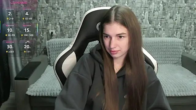 Snapshot of MissMiaCutie chatting on October 2025 08:57:02 AM MissMiaCutie online show from October 2025 08:57:02 AM