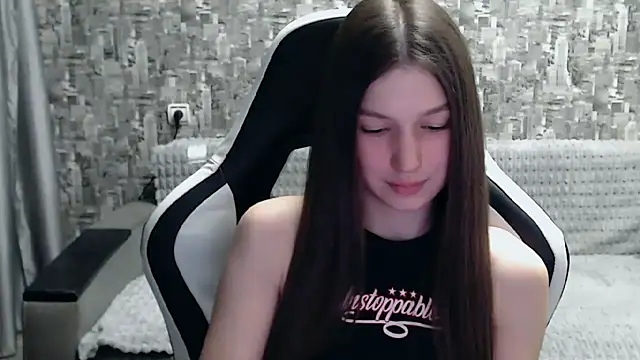 Snapshot of MissMiaCutie chatting on February 2025 03:31:02 PM MissMiaCutie online show from February 2025 03:31:02 PM