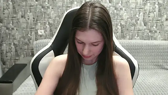 Snapshot of MissMiaCutie chatting on March 2025 04:34:02 PM MissMiaCutie online show from March 2025 04:34:02 PM