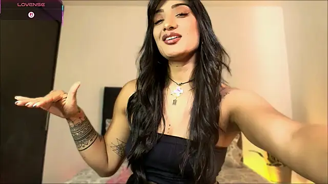 Dannawells online show from November 2025 06:41:01 PM