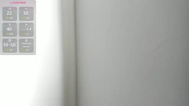 Kylie2211 online show from April 2026 04:52:02 PM