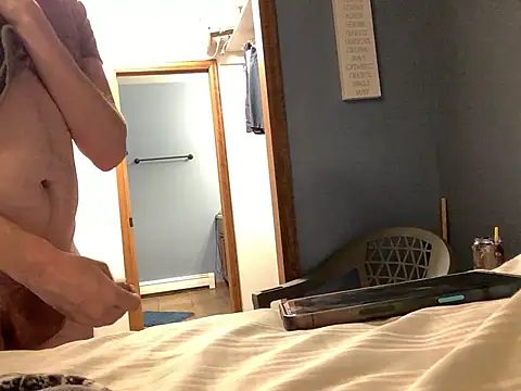 Hebrewhammers42 online show from March 2025 04:07:02 AM