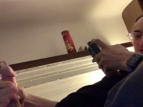 Hebrewhammers42 online show from December 2024 08:38:02 PM