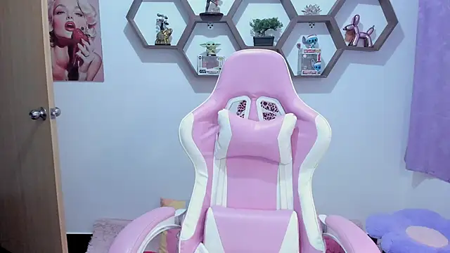 SharonSander online show from November 2025 10:14:02 PM