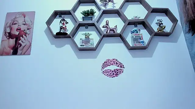 SharonSander online show from January 2026 07:31:02 PM