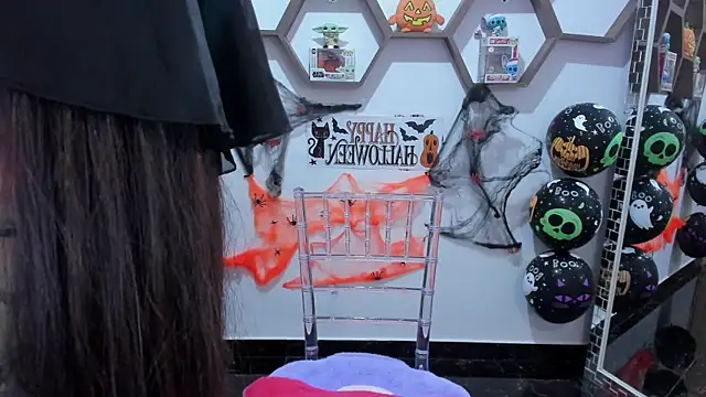 SharonSander online show from October 2025 12:54:02 AM
