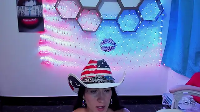 SharonSander online show from July 2026 04:19:01 AM