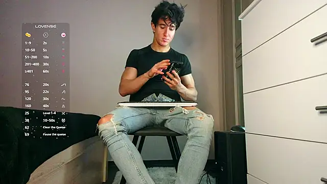 ChristianLevine  online show from March 2026 07:32:02 AM