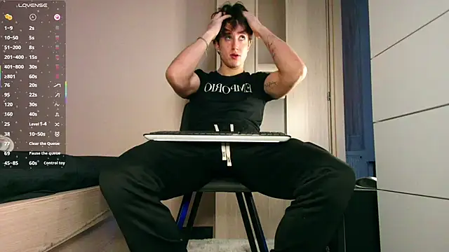 ChristianLevine  online show from January 2026 10:13:01 PM