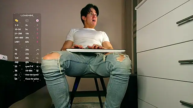 ChristianLevine  online show from March 2026 06:04:02 AM