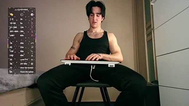 ChristianLevine  online show from February 2026 04:16:02 PM