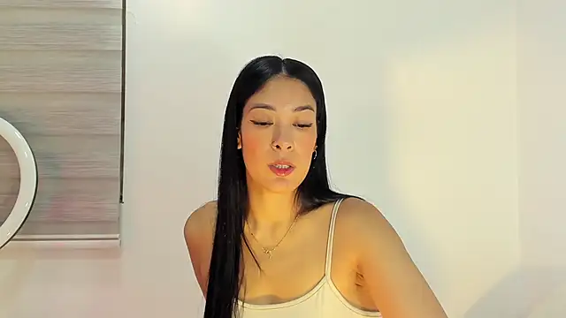 bella hadid1  online show from February 2026 02:45:02 AM