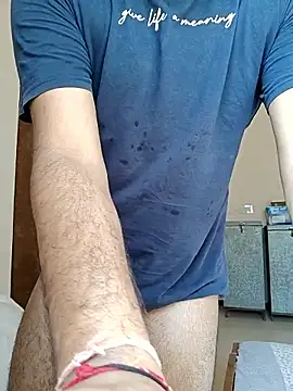 Snapshot of Vickyy_001 chatting on March 2026 04:42:02 AM Vickyy 001 online show from March 2026 04:42:02 AM