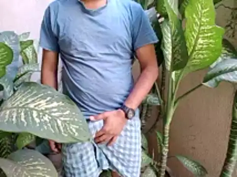 Snapshot of Vickyy_001 chatting on December 2025 09:59:01 AM Vickyy 001 online show from December 2025 09:59:01 AM