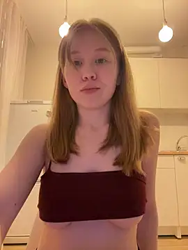 Eva Weyne online show from April 2026 08:43:02 PM