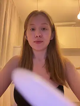 Eva Weyne online show from June 2026 08:43:01 PM
