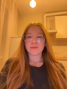 Eva Weyne online show from October 2025 07:59:02 PM