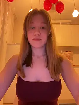 Eva Weyne online show from April 2026 08:26:02 PM