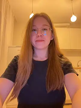 Eva Weyne online show from November 2025 08:23:02 PM