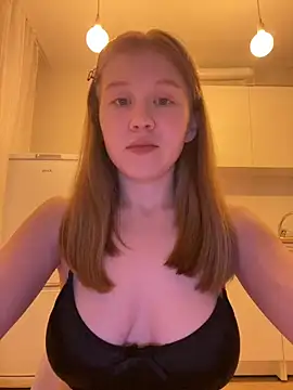 Eva Weyne online show from April 2026 09:39:33 PM