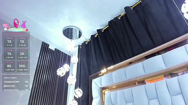 SarayRoyse online show from December 2025 07:20:01 PM